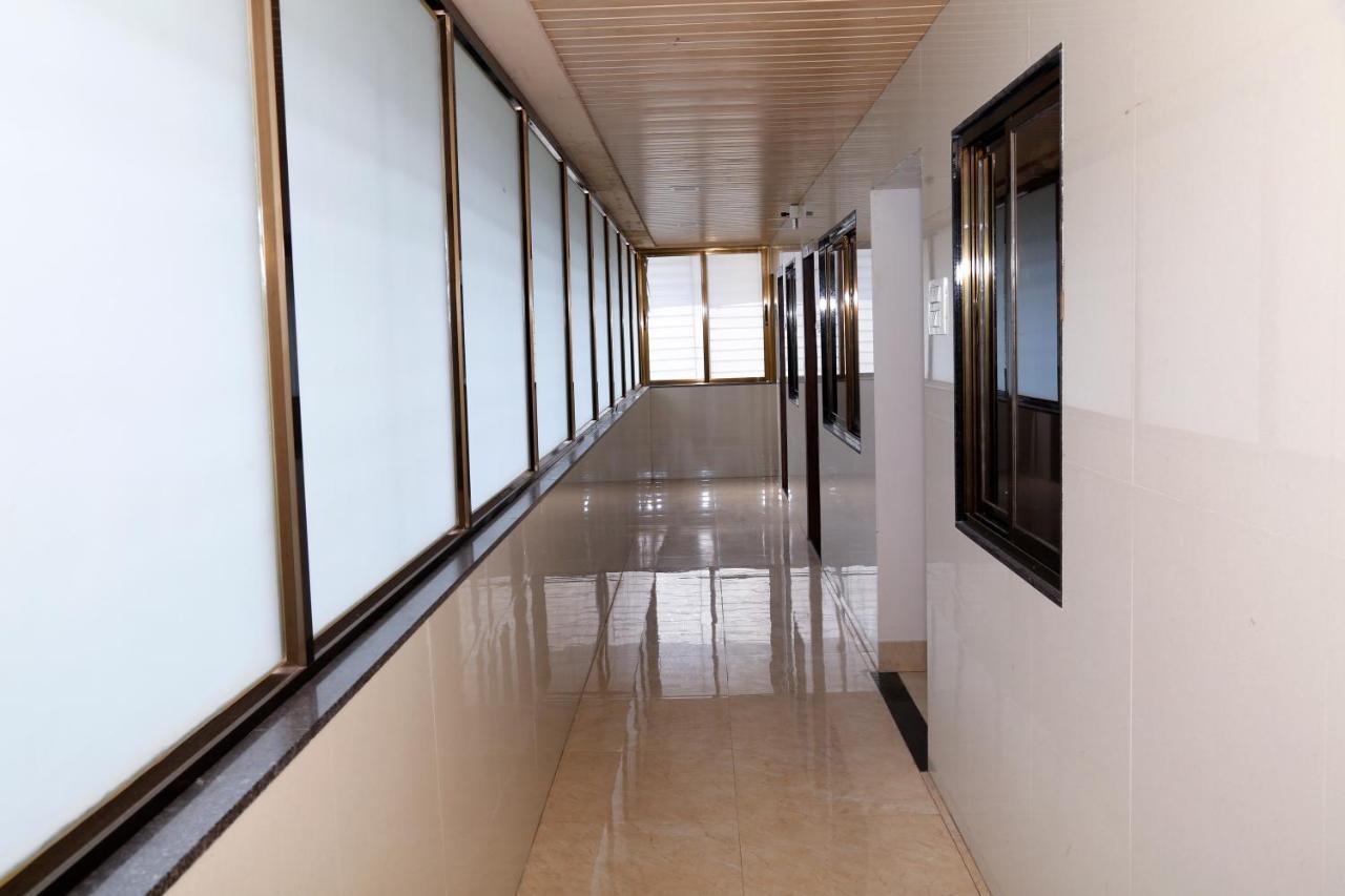 Hotel Sea Shore Navi Mumbai Extérieur photo