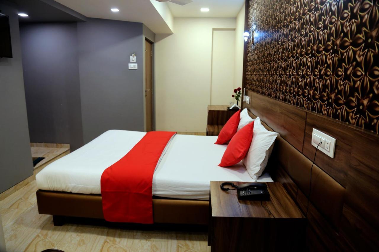 Hotel Sea Shore Navi Mumbai Extérieur photo