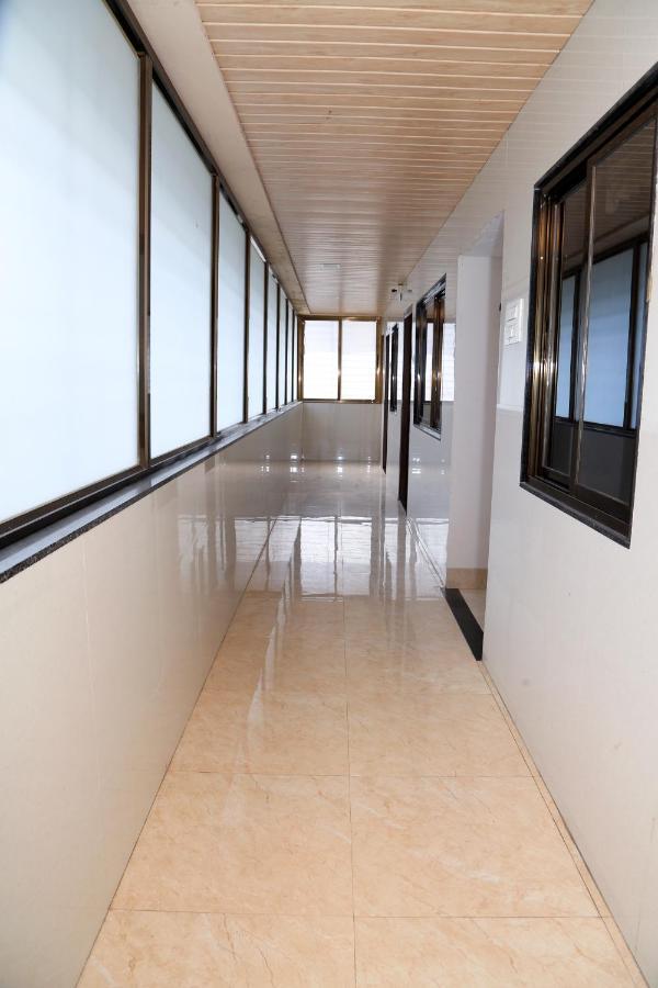 Hotel Sea Shore Navi Mumbai Extérieur photo